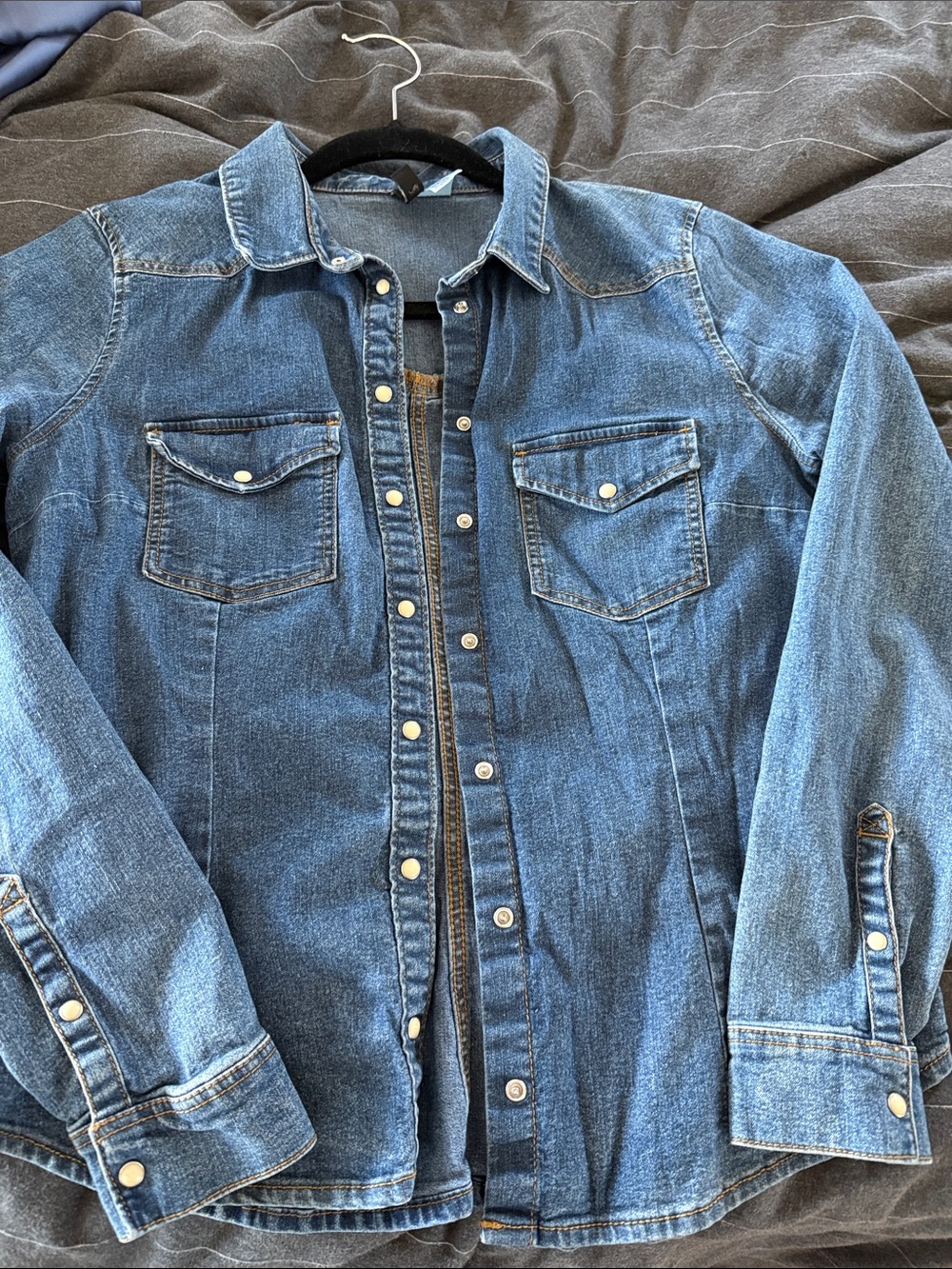 Classic Blue Denim Western Shirt Jacket Divided size 6